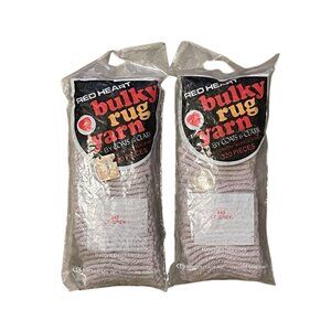 Lot Of 2 VTG Red Heart Bulky Rug Yarn #642 LT Grey, Latch Hook Acrylic NOS